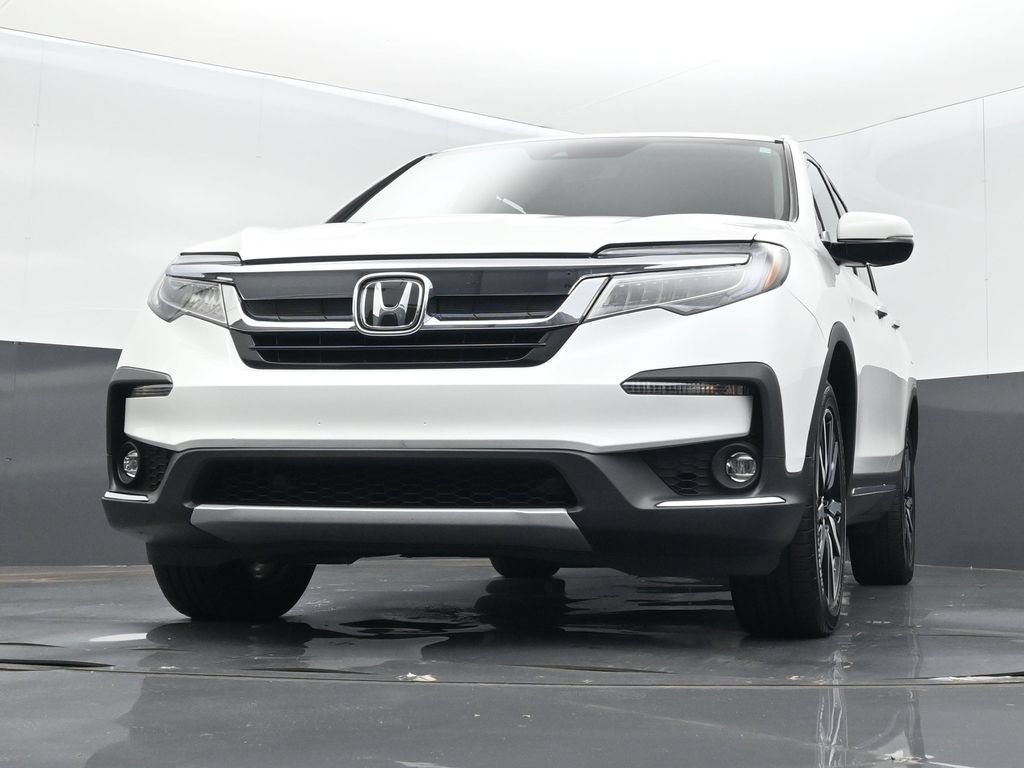 Used 2021 Honda Pilot Touring image 11