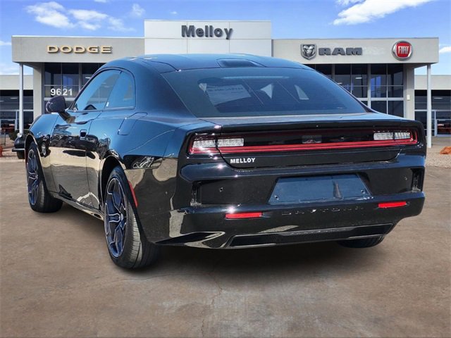 Used 2025 Dodge Charger R/T w/ Plus Group image 4