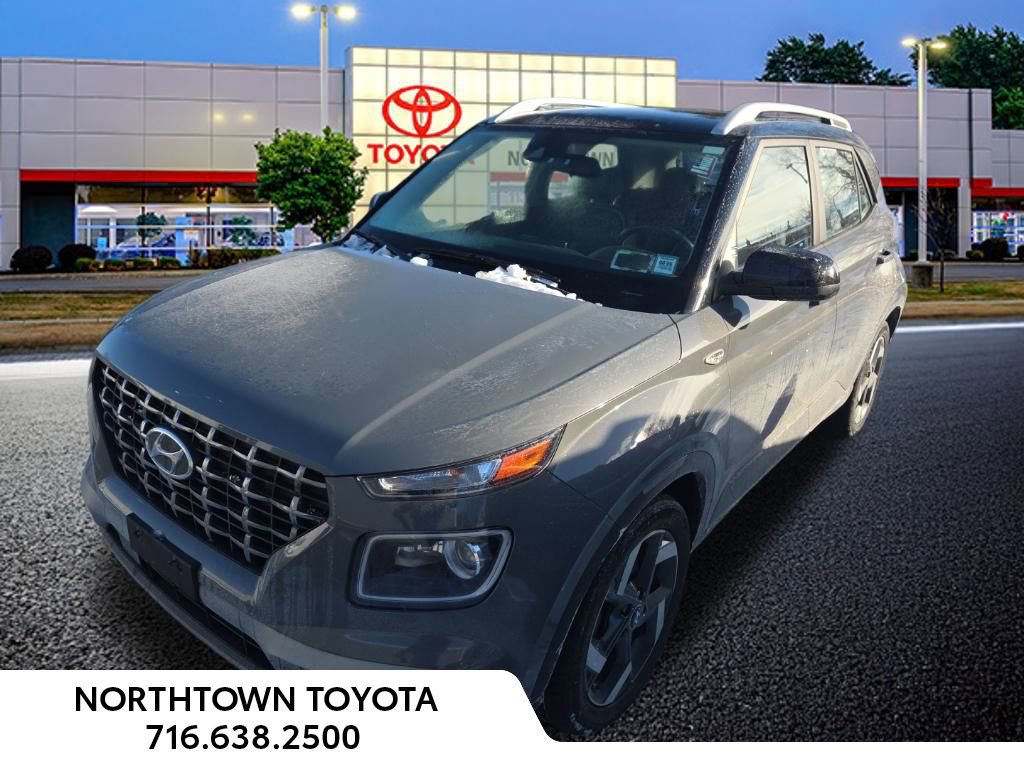 Used 2022 Hyundai Venue Limited w/ Cargo Package image 13