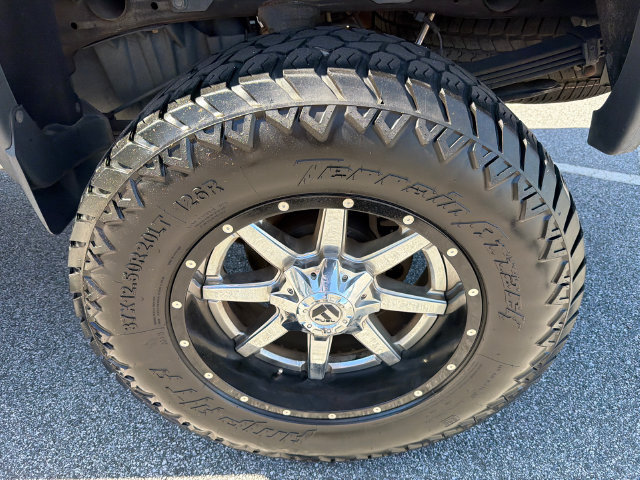 Used 2019 GMC Sierra 2500 Denali w/ Duramax Plus Package AWD/4WD image 19