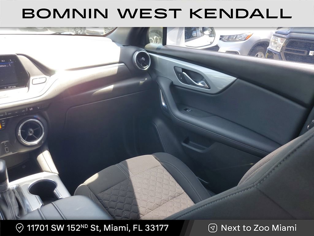Used 2020 Chevrolet Blazer LT image 16