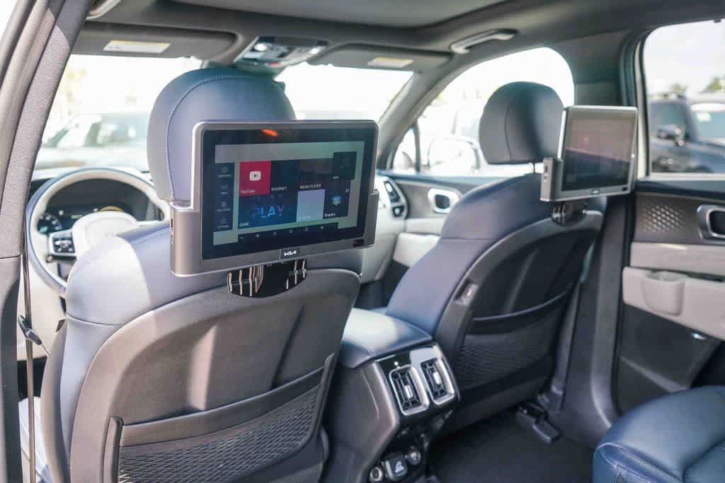 Certified 2023 Kia Sorento SX Prestige AWD/4WD image 18