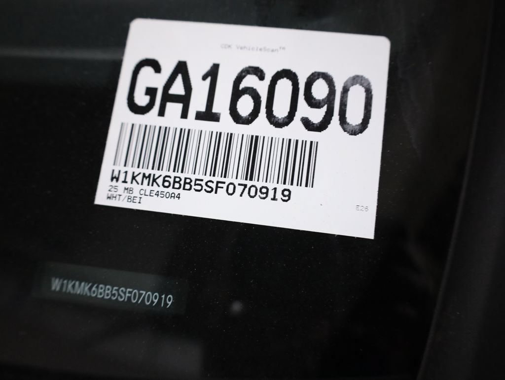 Used 2025 Mercedes-Benz CLE 450 4MATIC Cabriolet image 92