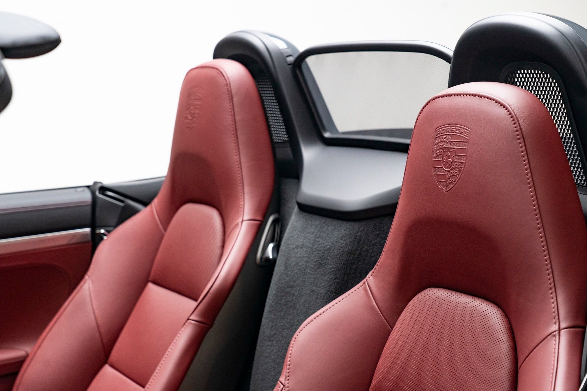 Used 2025 Porsche 718 Boxster GTS RWD image 15