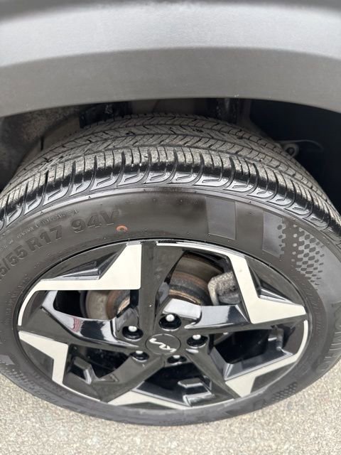 Used 2024 Kia Seltos EX image 11