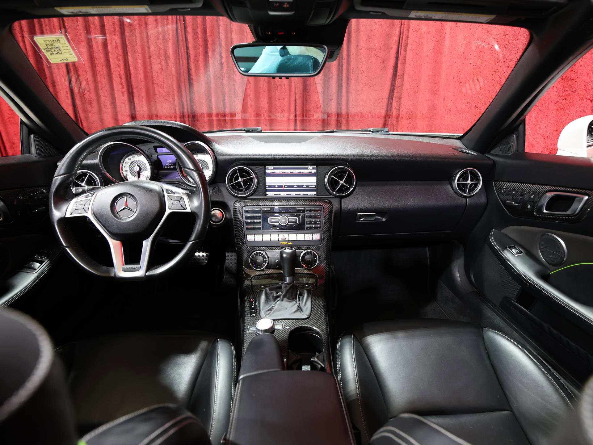 Used 2015 Mercedes-Benz SLK 250 image 16