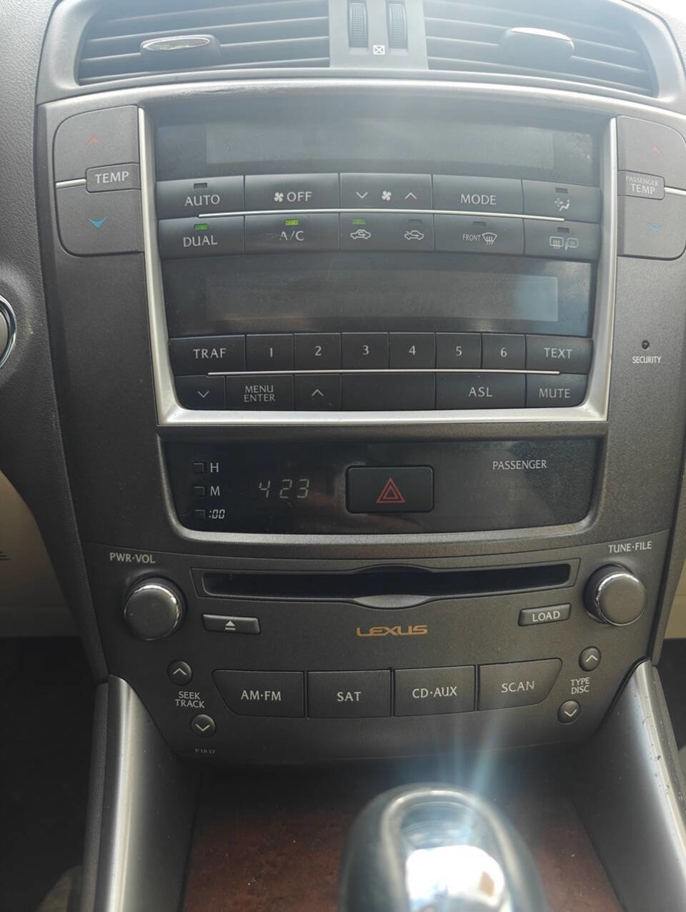 Used 2013 Lexus IS 250 w/ Premium Pkg Value Edition RWD image 15