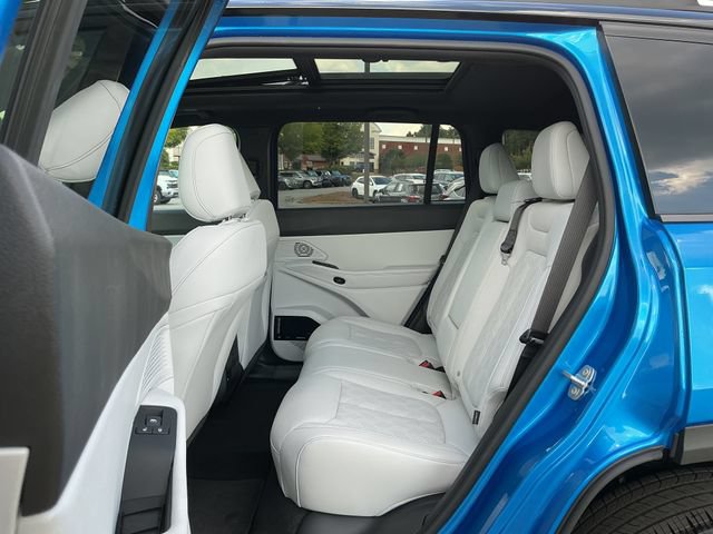 New 2026 Jeep Cherokee Overland w/ Advanced Pro Tech Group AWD/4WD image 22