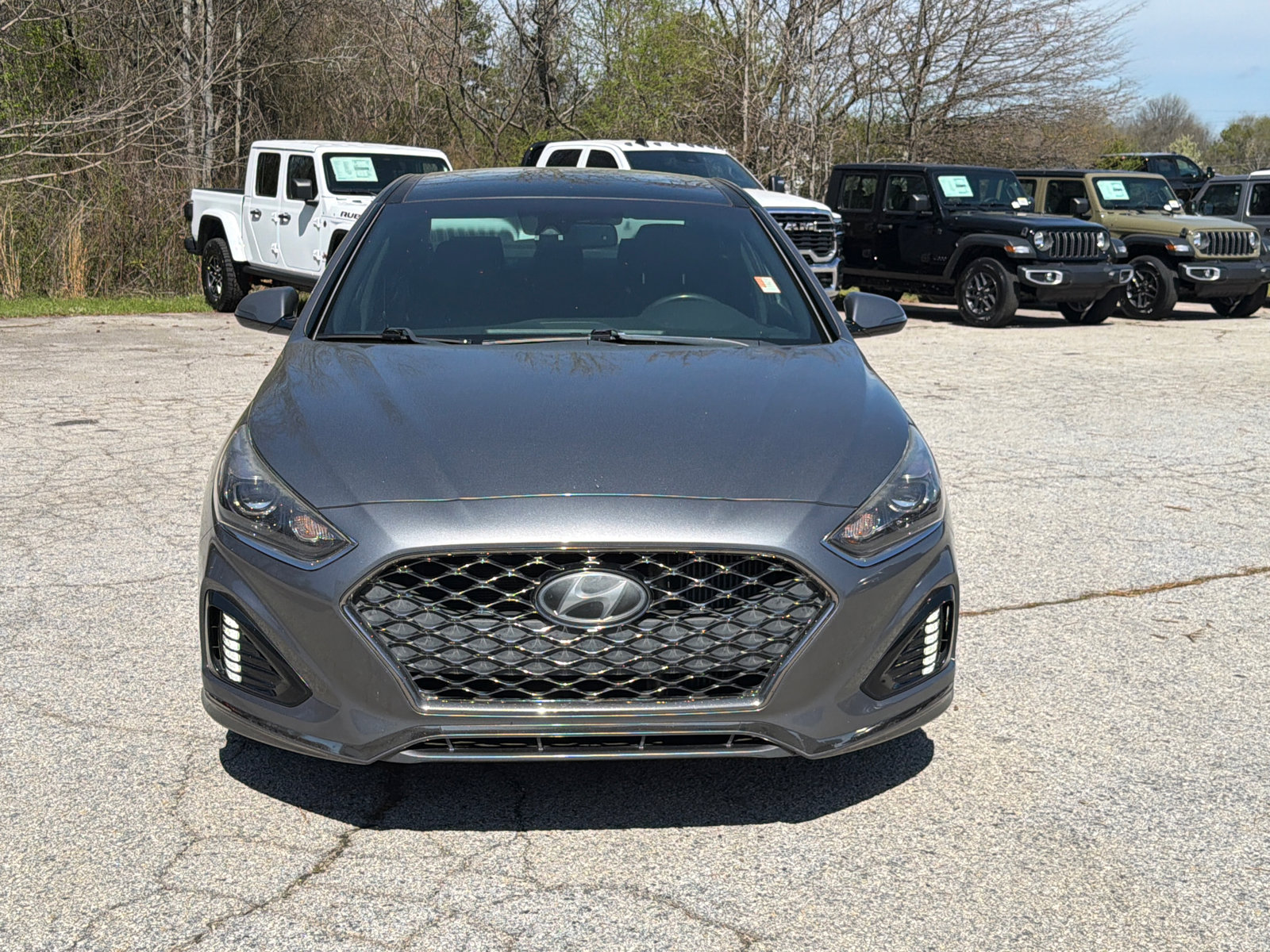 Used 2018 Hyundai Sonata Limited image 2