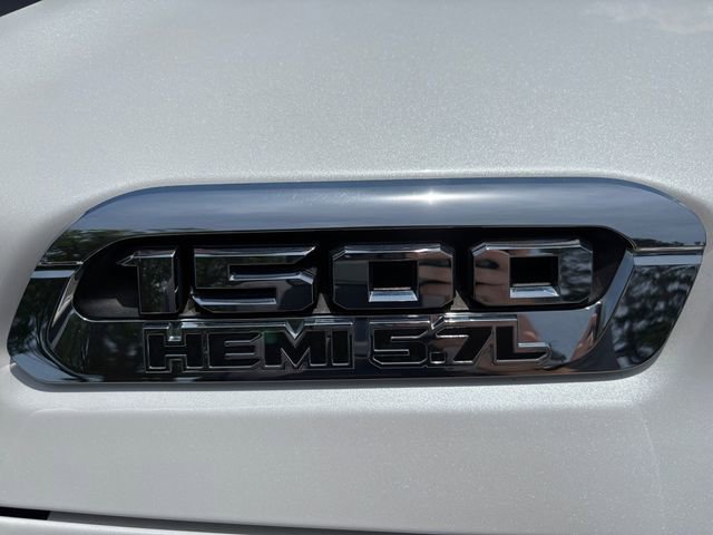 Used 2019 RAM 1500 Laramie image 31