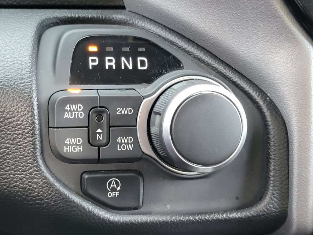 Used 2025 RAM 1500 Big Horn AWD/4WD image 13