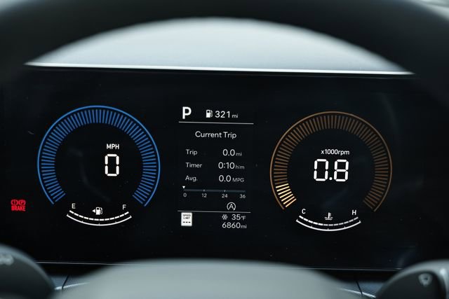 Used 2024 Hyundai Santa Fe SE image 29