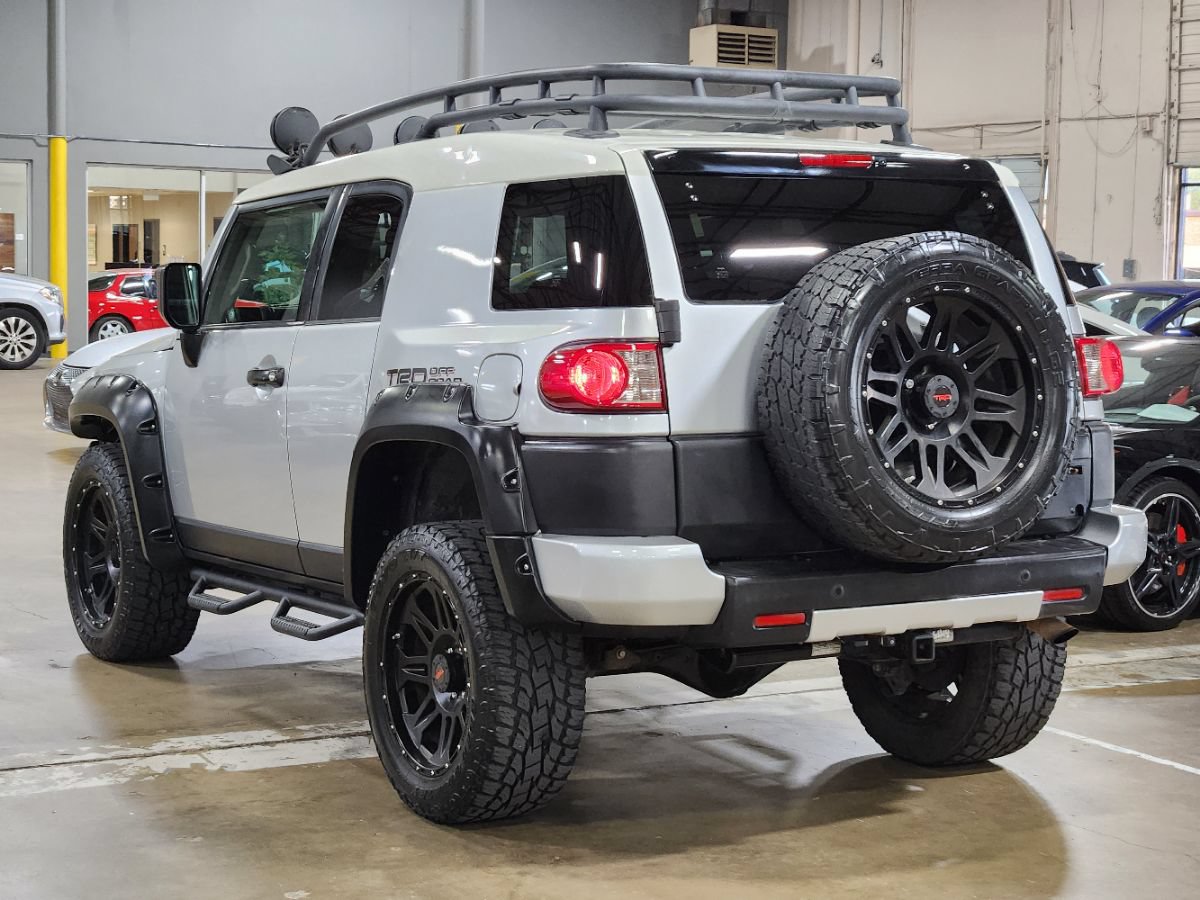 Used 2008 Toyota FJ Cruiser 4WD image 11