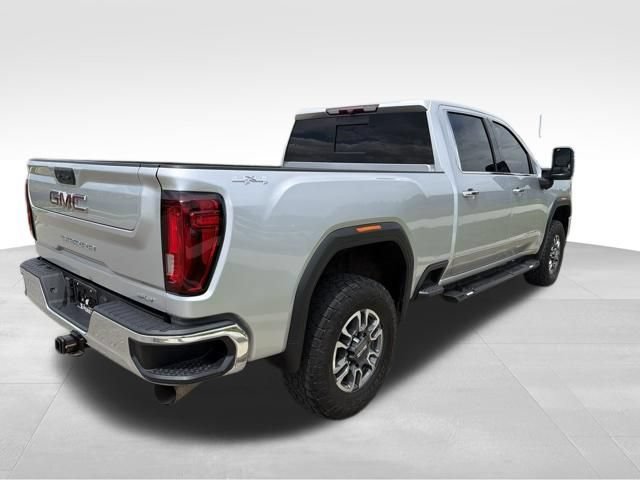 Used 2022 GMC Sierra 2500 SLT w/ SLT Convenience Package AWD/4WD image 4