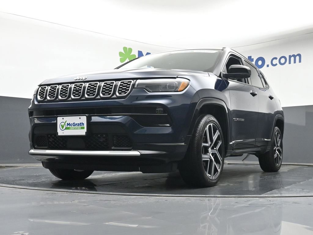 Used 2024 Jeep Compass Limited w/ Elite Group image 6