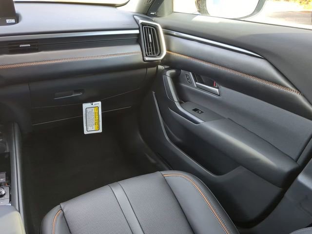New 2026 MAZDA CX-50 AWD 2.5 Hybrid w/ Cargo Package image 16