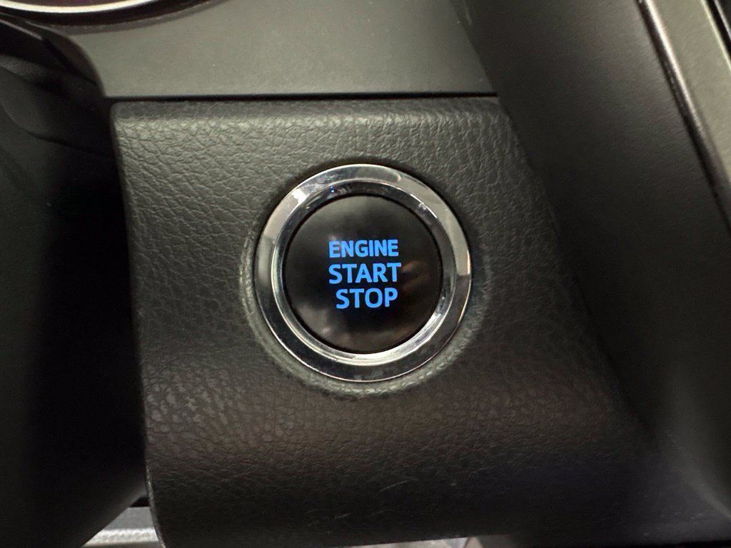 Used 2023 Toyota Camry XSE FWD image 32