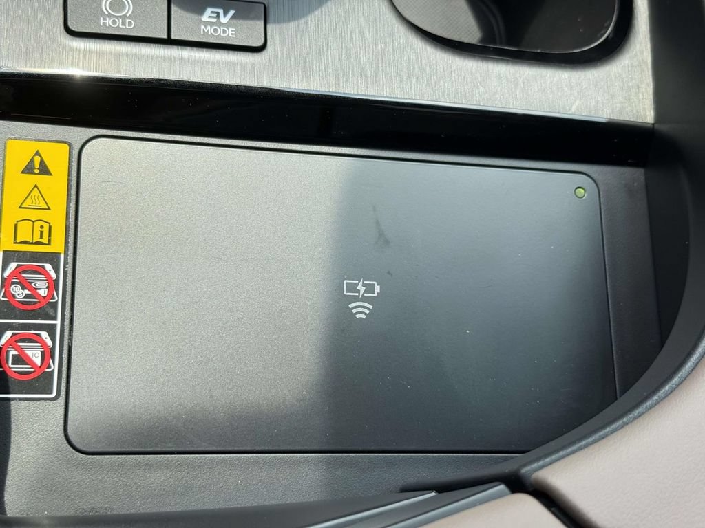 Used 2025 Lexus ES 300h Ultra Luxury w/ Accessory Package (Z2) FWD image 25