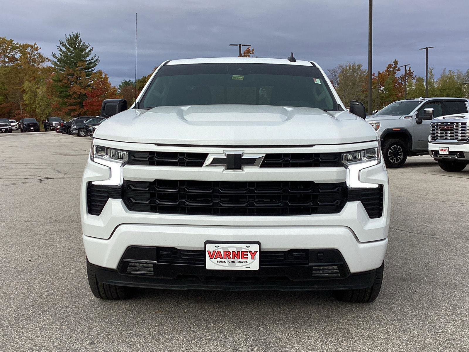 Used 2024 Chevrolet Silverado 1500 RST w/ Convenience Package II image 2
