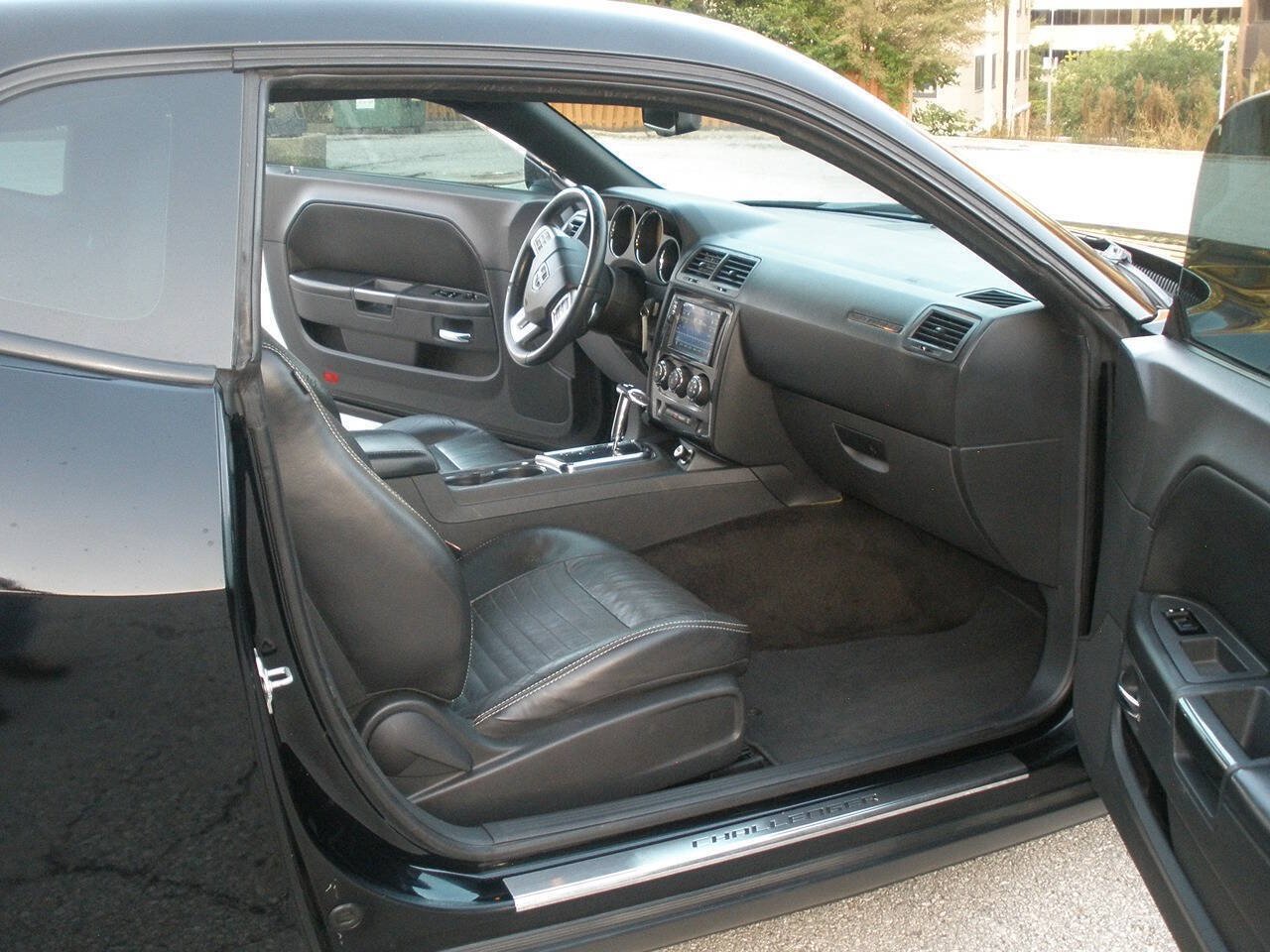 Used 2012 Dodge Challenger SXT Plus RWD image 21