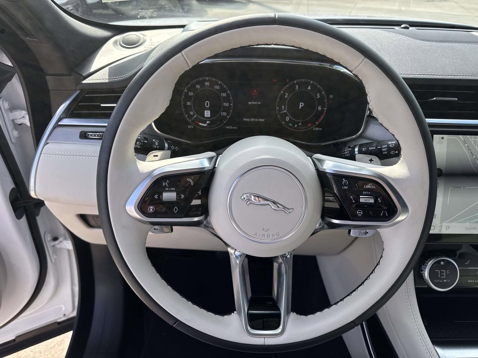 Used 2026 Jaguar F-PACE R-Dynamic S image 22