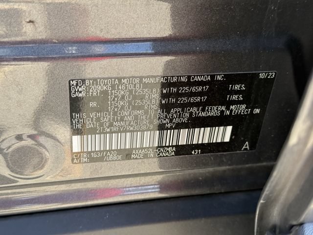 Used 2024 Toyota RAV4 XLE FWD image 34