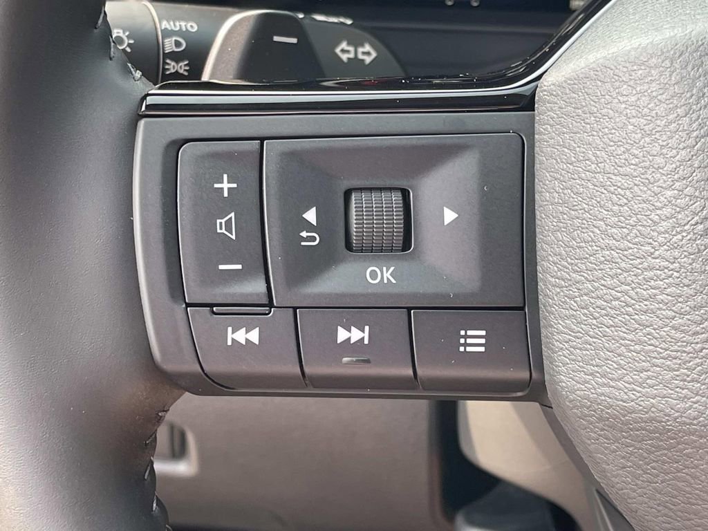 New 2026 Nissan Rogue Platinum w/ Platinum Premium Package AWD/4WD image 32