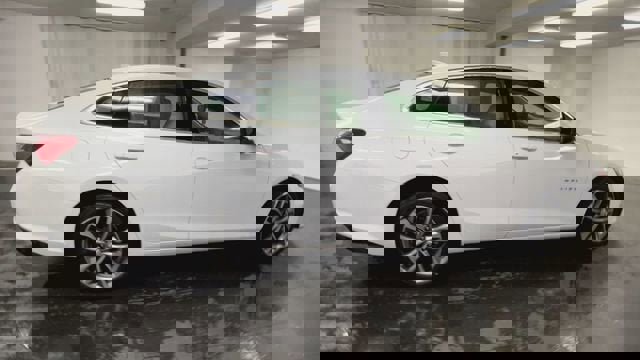 Certified 2024 Chevrolet Malibu LT image 9