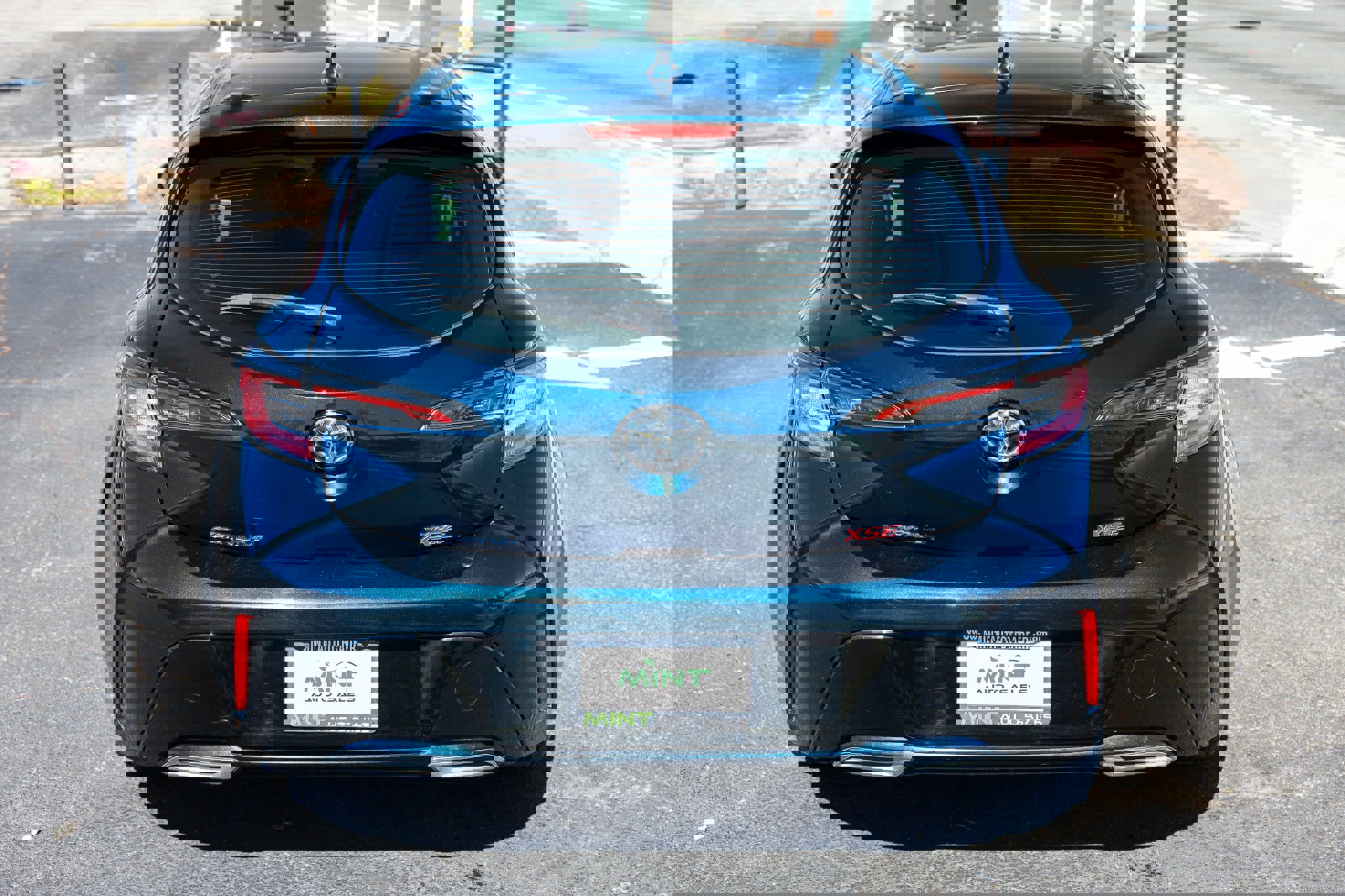 Used 2021 Toyota Corolla XSE image 14