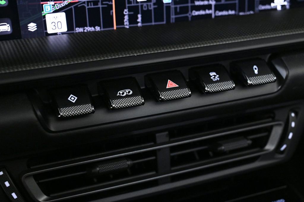 Certified 2023 Porsche 911 image 25