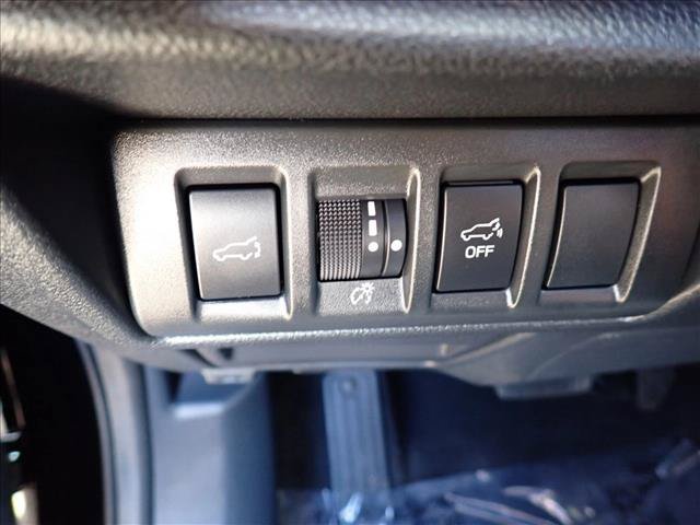Certified 2025 Subaru Outback Premium AWD/4WD image 16