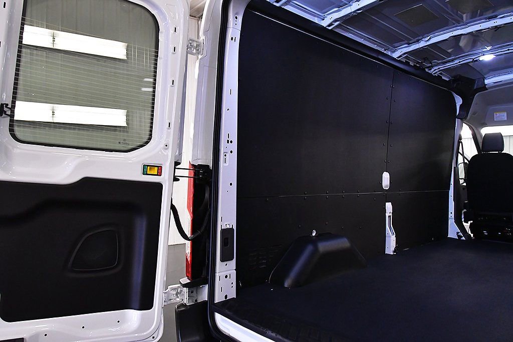 New 2026 Ford Transit 250 148 Medium Roof w/ Load Area Protection Package image 29