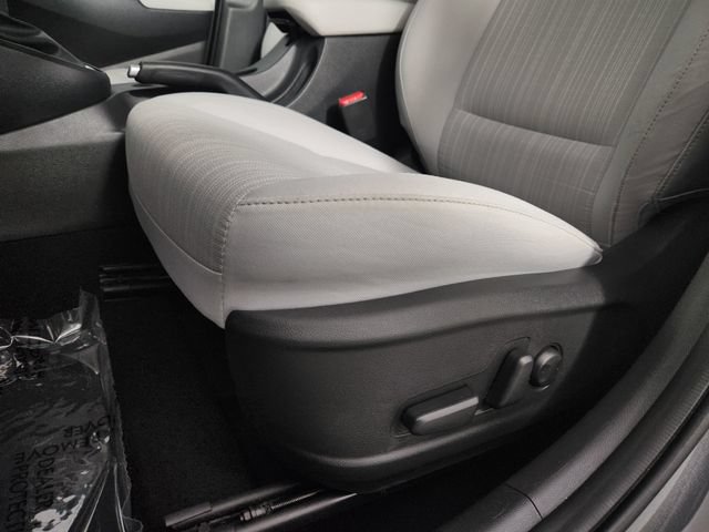 Certified 2023 Hyundai Kona SEL AWD/4WD image 14