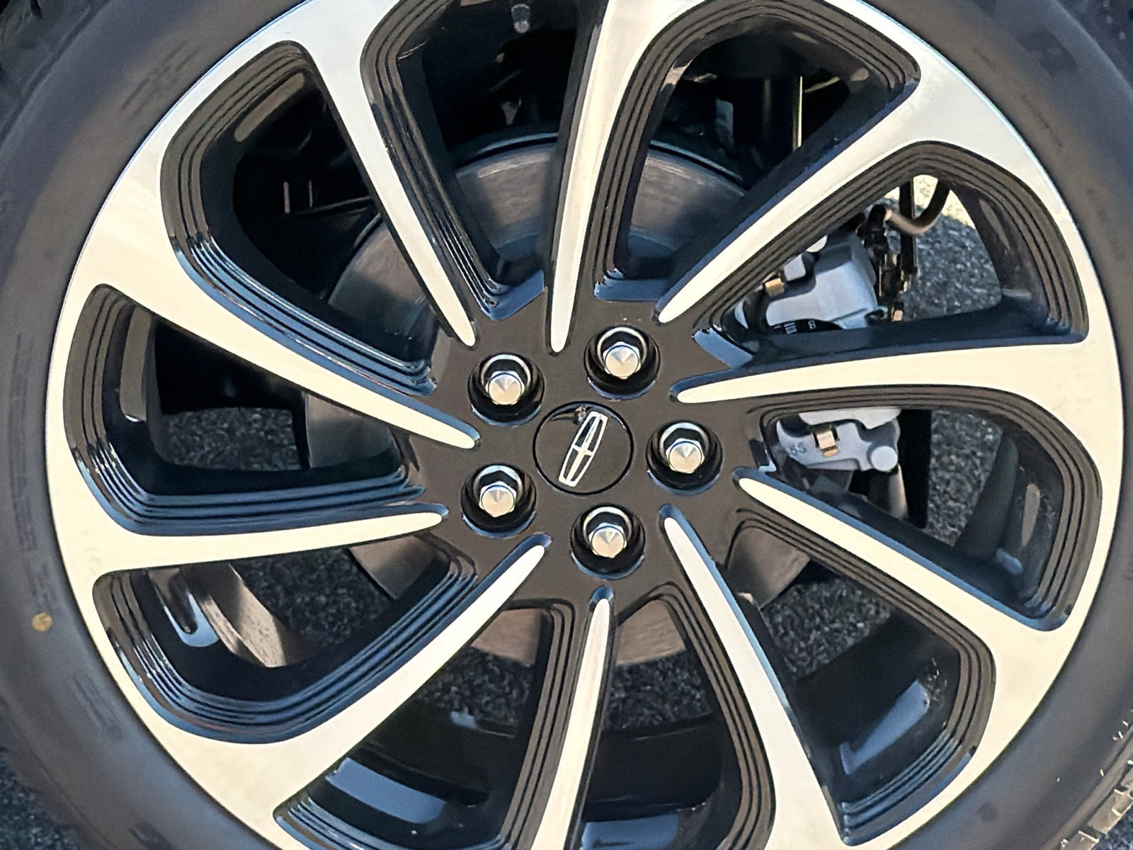 New 2026 Lincoln Nautilus Black Label AWD/4WD image 4