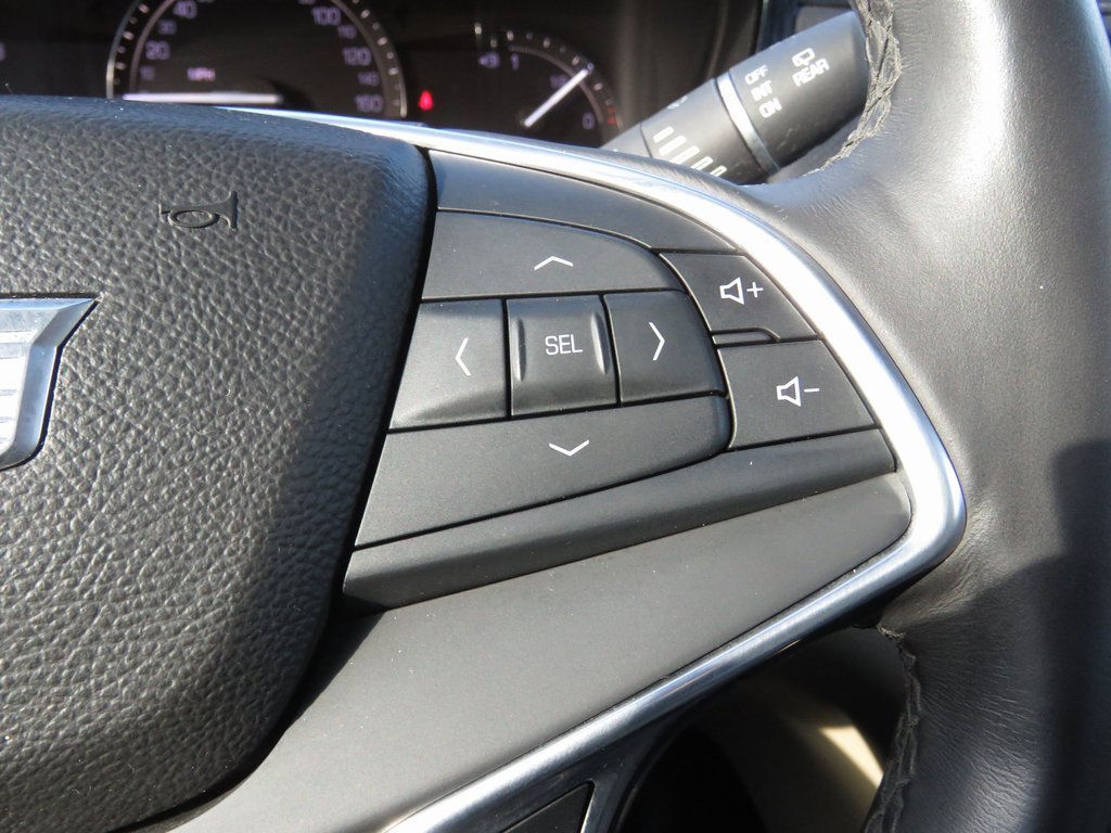 Used 2017 Cadillac XT5 Premium Luxury image 24