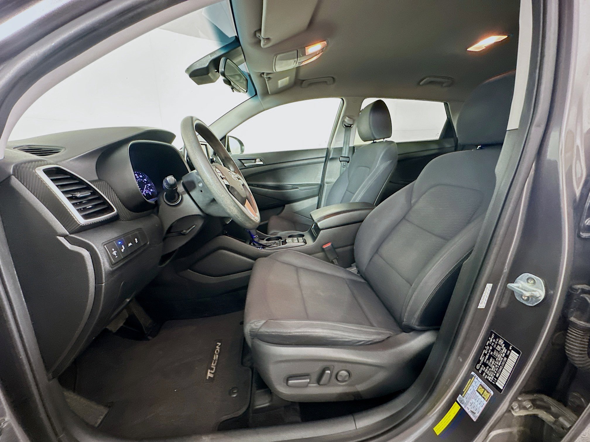Used 2020 Hyundai Tucson Value FWD image 13