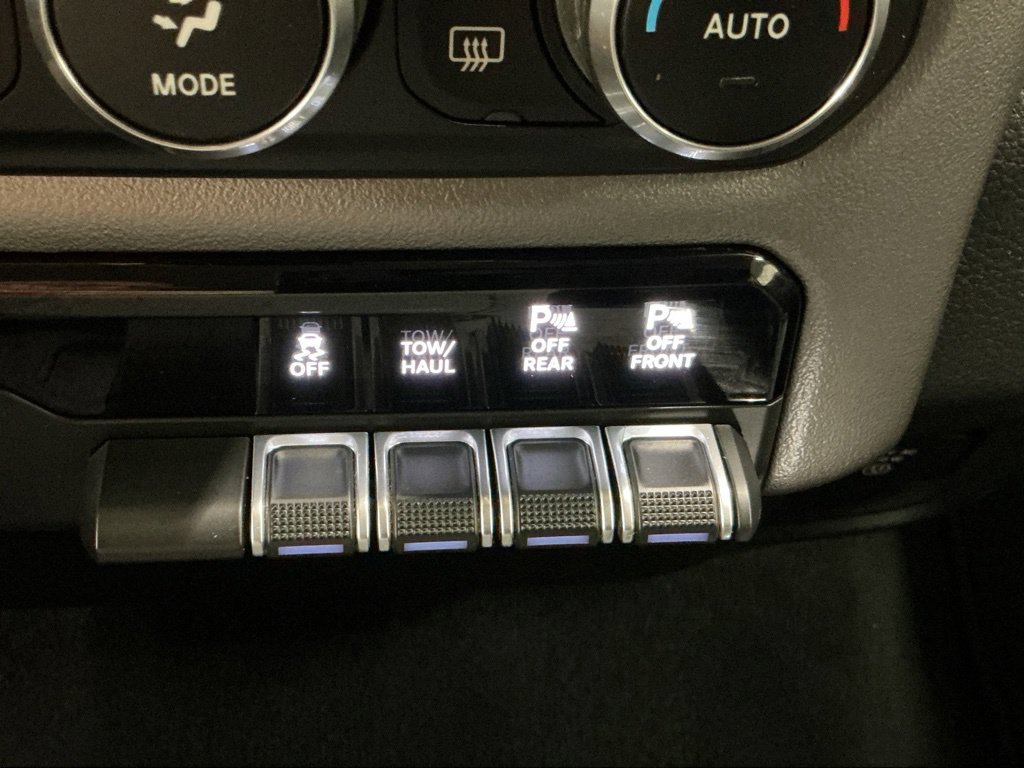 Used 2020 RAM 1500 Big Horn AWD/4WD image 28