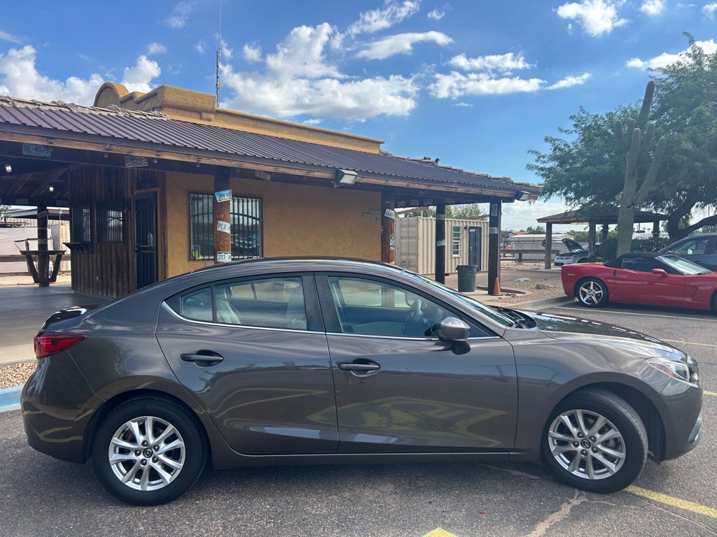 Used 2016 MAZDA MAZDA3 i Sport w/ Preferred Equipment Package image 6