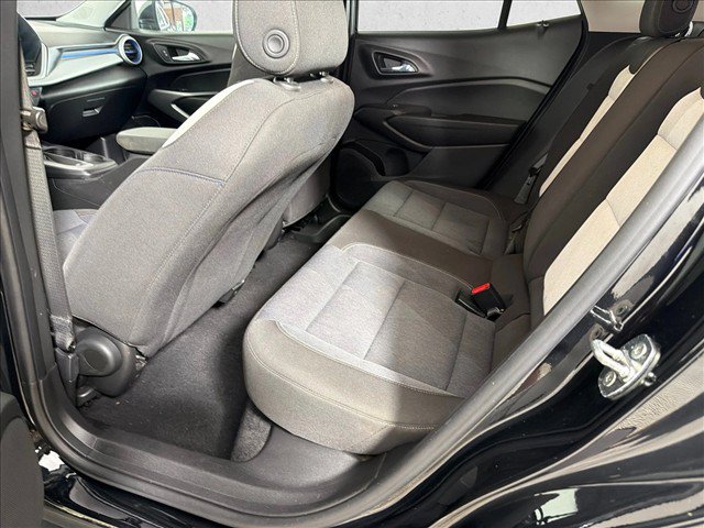 Used 2024 Chevrolet Trax LS w/ LS Convenience Package FWD image 20