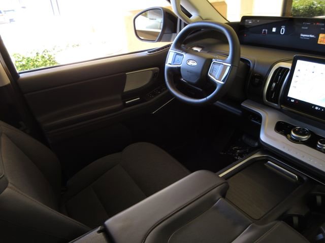 Certified 2025 Ford Expedition Max Active RWD image 18