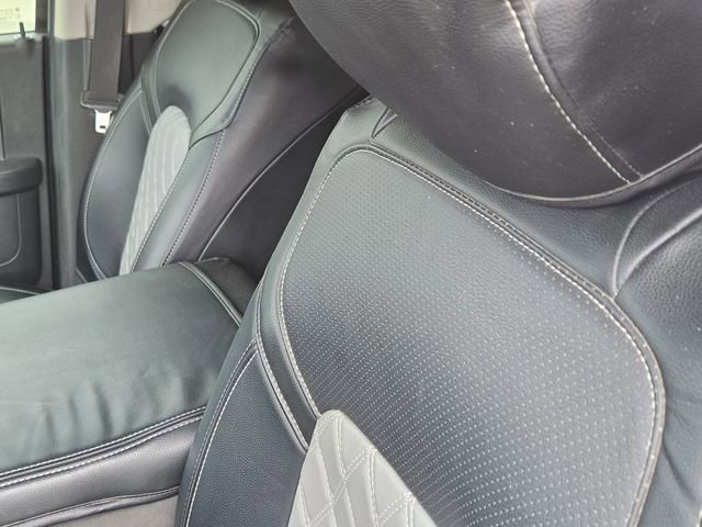 Used 2011 RAM 3500 ST w/ ST Decor Group AWD/4WD image 23