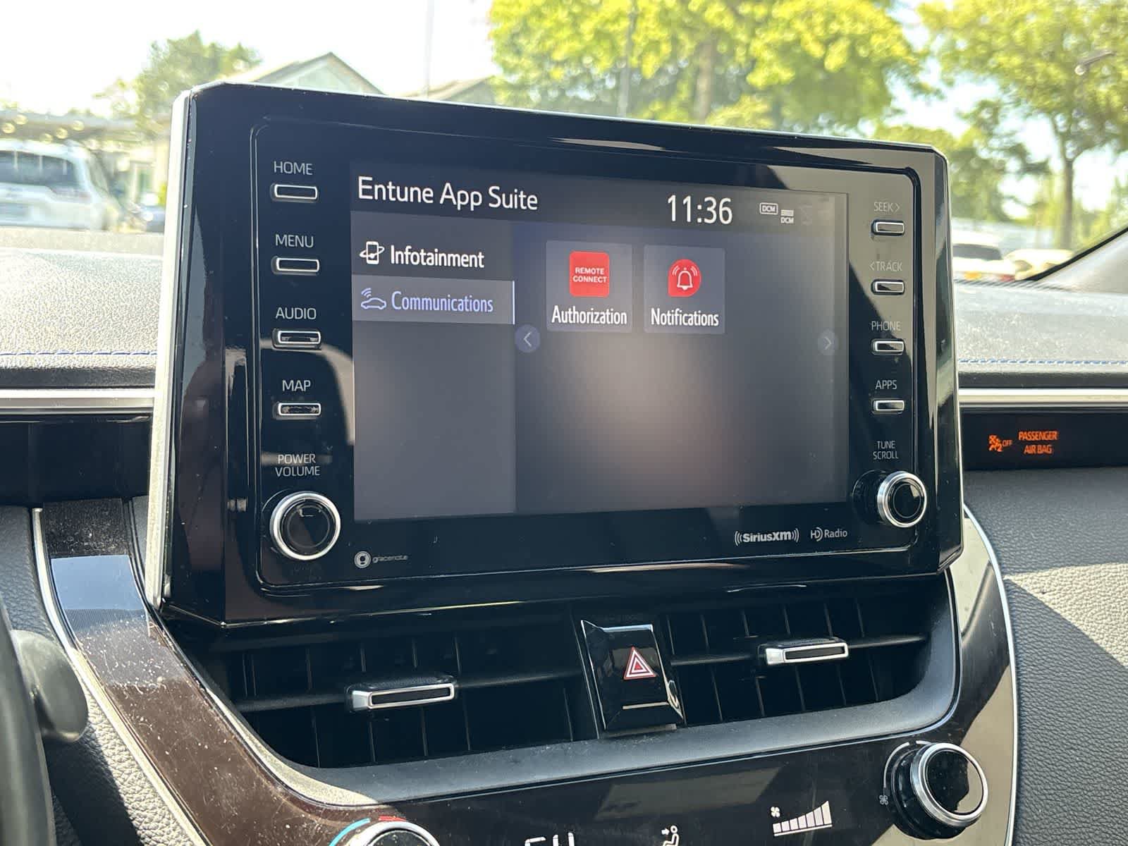 Used 2020 Toyota Corolla XSE FWD image 15