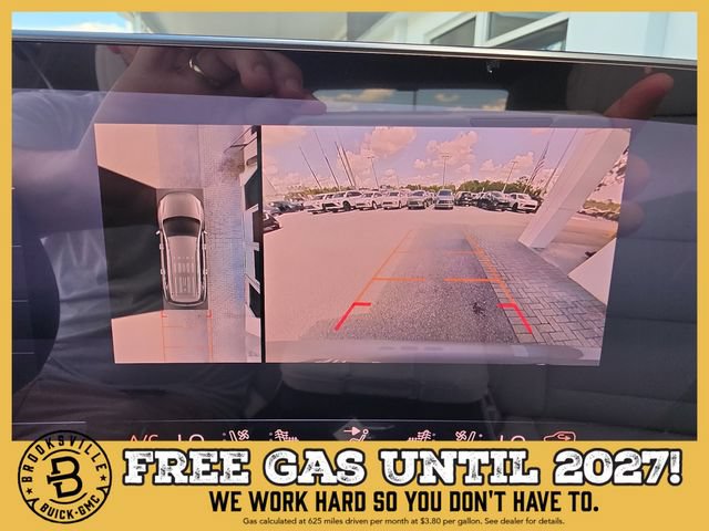 New 2027 Buick Enclave Avenir w/ LPO, Floor Liner Package FWD image 22