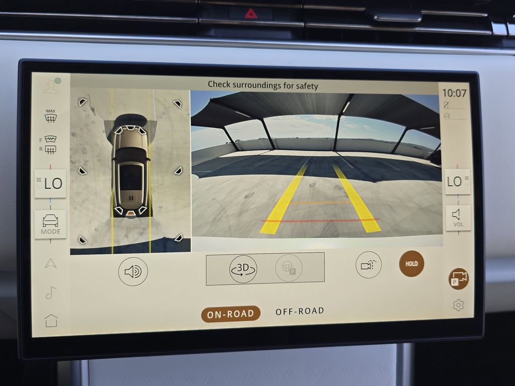 New 2025 Land Rover Range Rover SV image 23