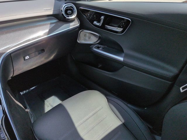 New 2026 Mercedes-Benz C 43 AMG 4MATIC Sedan image 16