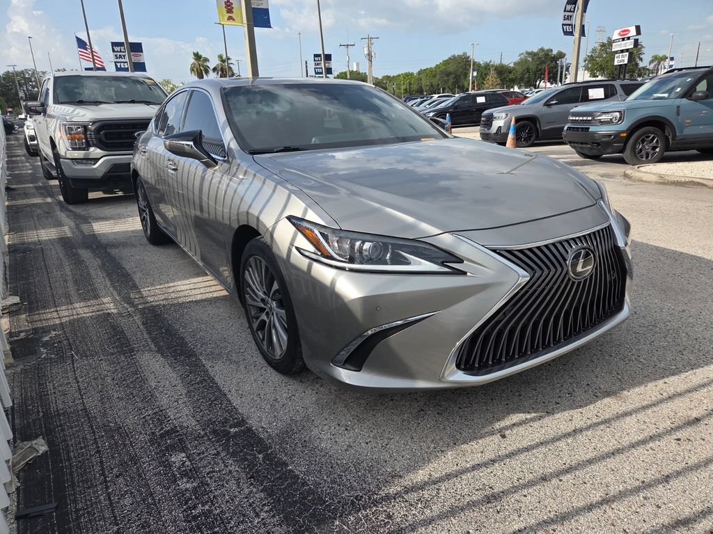 Used 2020 Lexus ES 350 w/ Premium Package FWD image 4