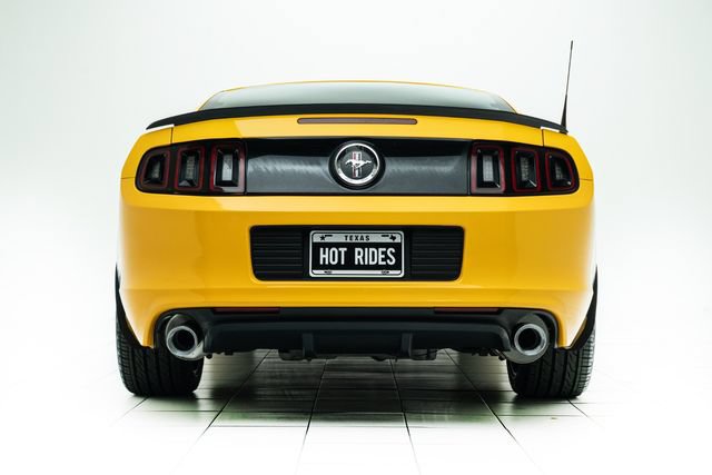 Used 2013 Ford Mustang Boss 302 w/ Boss 302 Accessory Pkg RWD image 17