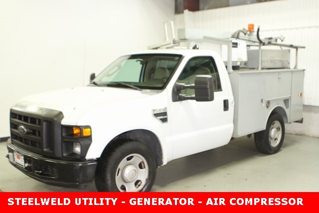 Used 2008 Ford F350 XL image 2