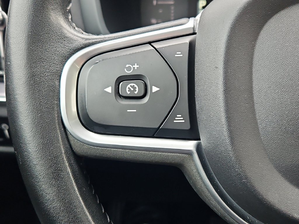 Used 2019 Volvo S60 T6 Momentum AWD/4WD image 23