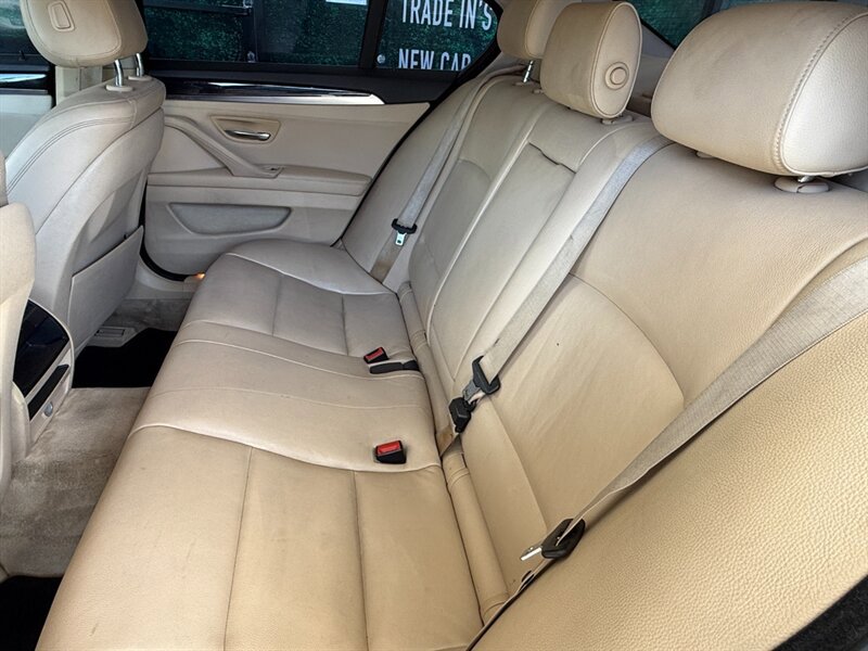 Used 2014 BMW 528i Sedan RWD image 25